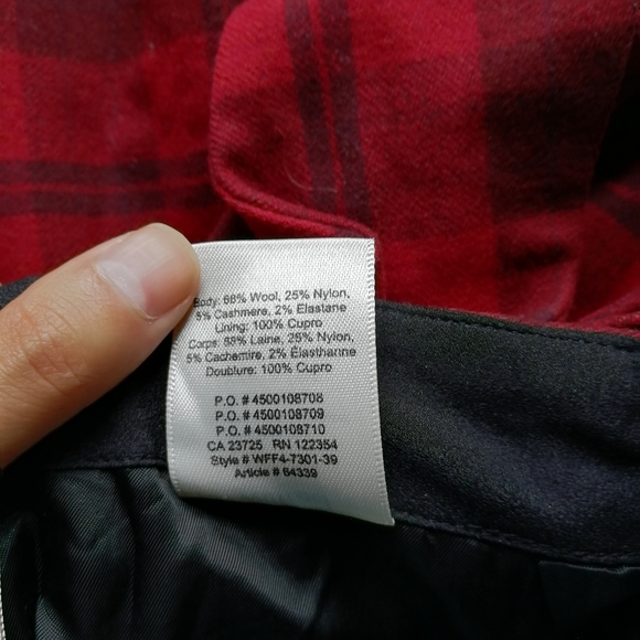 OLD - WILFRED New Wrap Front Skirt Red Plaid 00 Aritzia - Picture 6 of 7